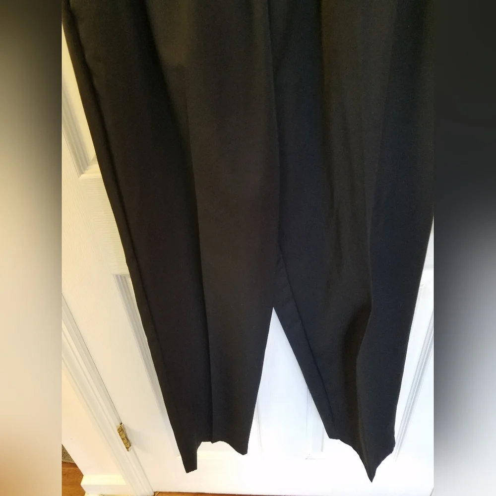 Dress Barn Woman Black  Elastic Waist Pants  Size 14WP Made in USA - Picture 6 of 14